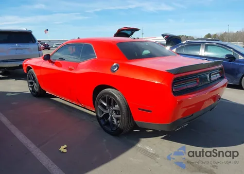 2020 Dodge Challenger Sxt z USA, uszkodzony, nr VIN 2C3CDZAGXLH146542